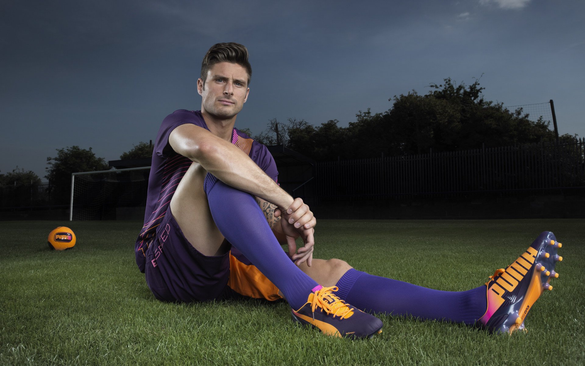 英超球队投放新兴市场，拓宽粉丝基础，英超球队足球